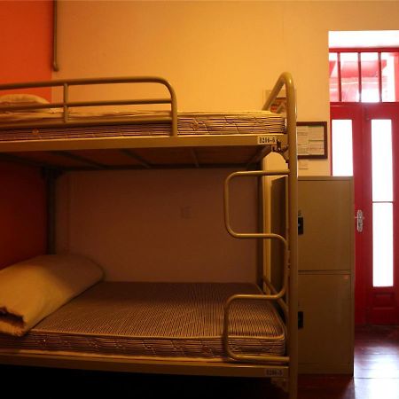 Wheat Youth Hostel Циндао Екстериор снимка