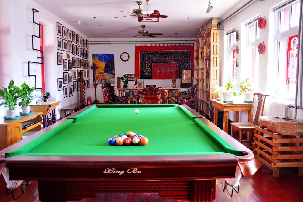 Wheat Youth Hostel Циндао Екстериор снимка