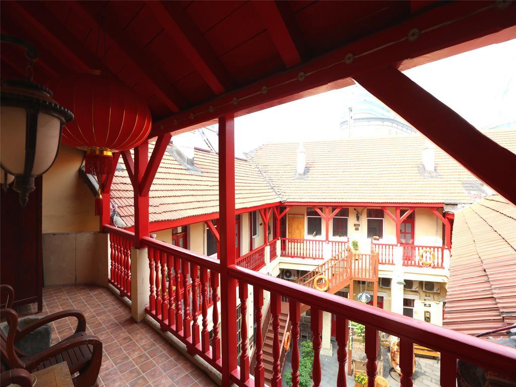 Wheat Youth Hostel Циндао Екстериор снимка